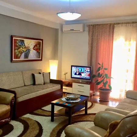 Belvedere Apartment *